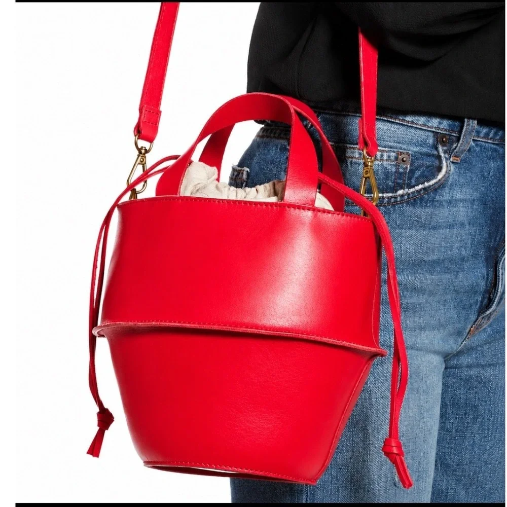 Madewell Leather Bucket Bag Drawstring Crossbody Purse Streetwear Contemporary